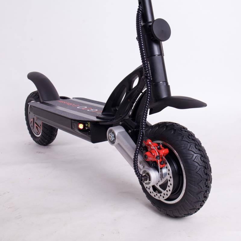 What should I pay attention to in the daily use of electric scooters?